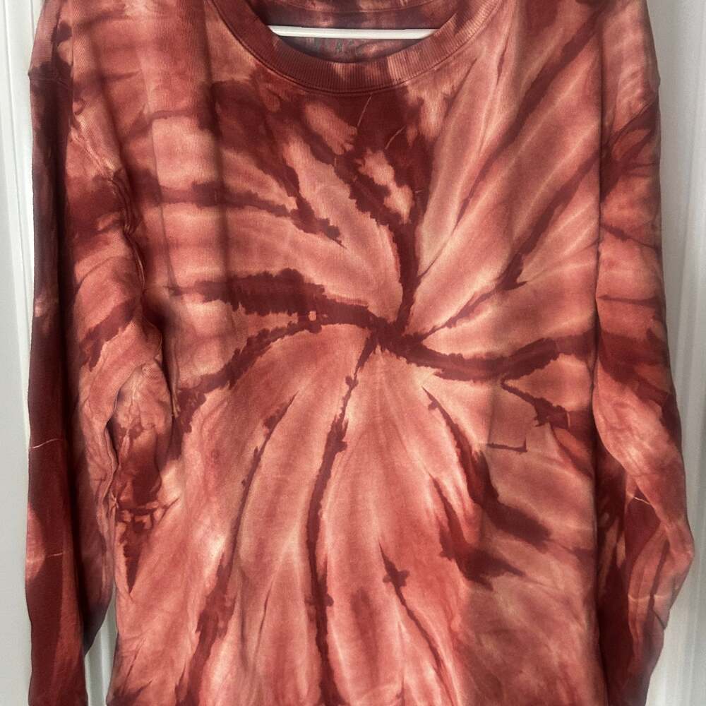 Promesa Vintage Canvas Tie-Dye Crewneck Sweatshirt Red Cabernet